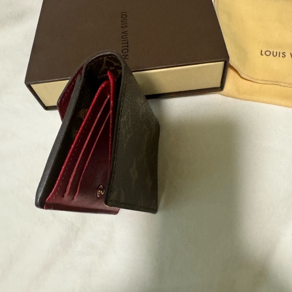 Louis Vuitton Sara wallet - Picture 8 of 8